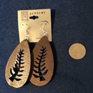 Large lightweight wood earrings *defect discount*